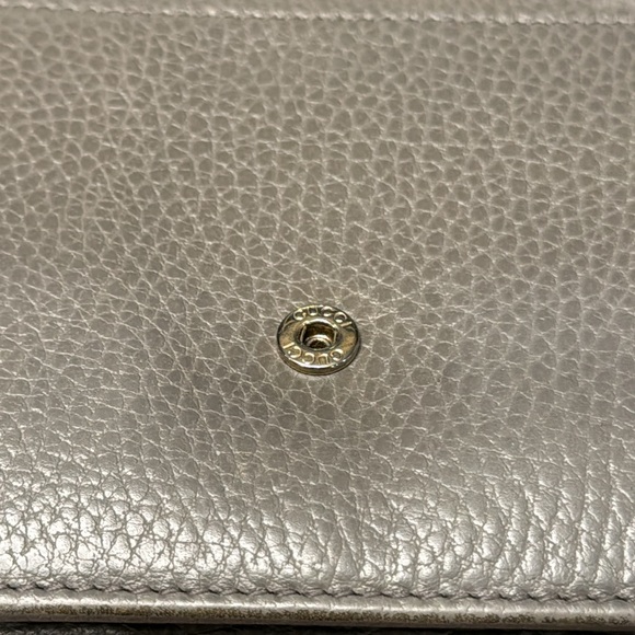 Authentic GUCCI Grey Wallet on a Chain Crossbody - Picture 13 of 16
